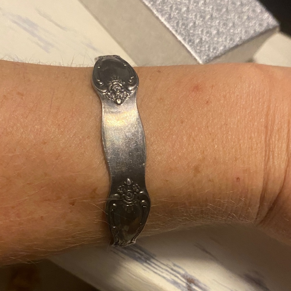 Silver Spoon Bangle - Picture 6 of 8